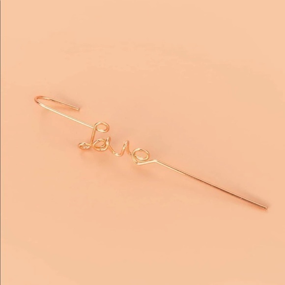 💋 Love Cursive ear cuff statement earring - Picture 2 of 7